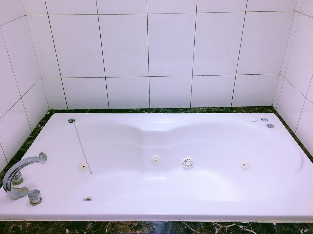 Meng Qi Hotel Tajpej Zewnętrze zdjęcie