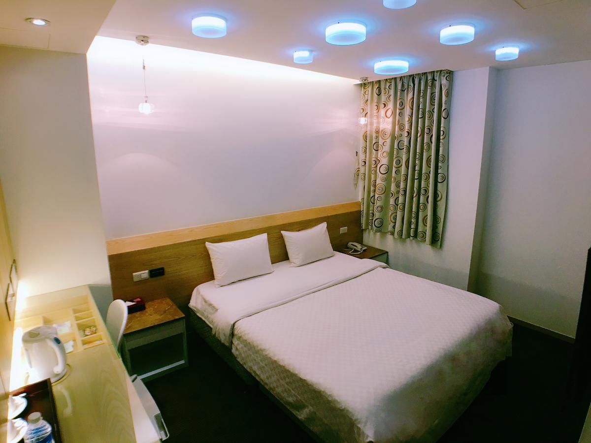 Meng Qi Hotel Tajpej Zewnętrze zdjęcie